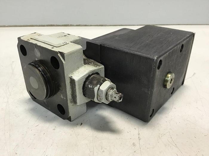 Used VICKERS SERVO Proportional Pressure Control Valve EHST-3-FVE-30 USED