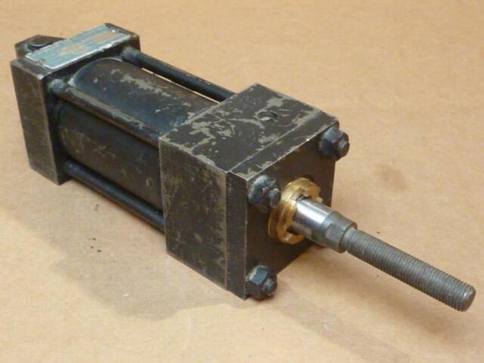 Used PARKER HANNIFIN Cylinder CBB 2A 130 #32304