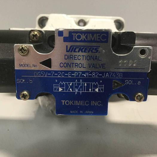 Used VICKERS Tokimec Directional Control Valve DG5V72CEP7H82-JA743B #95280