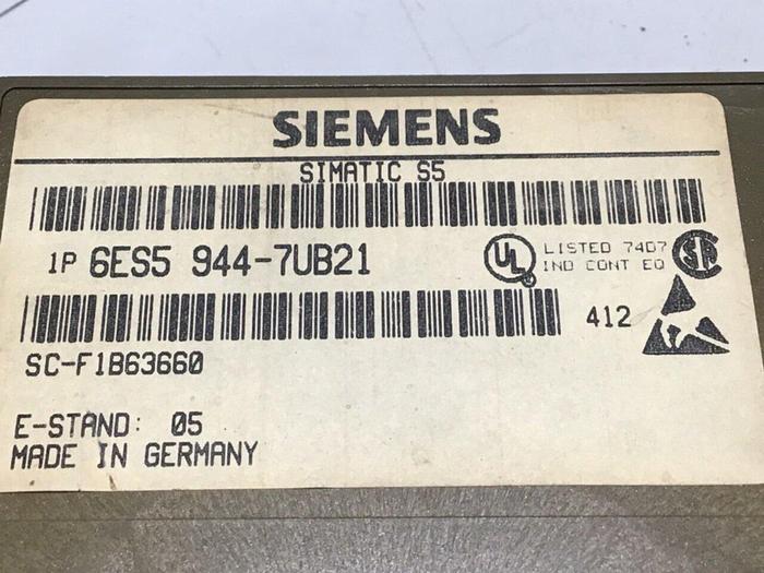 Used SIEMENS CPU Module 6ES5 944-7UB21 Used