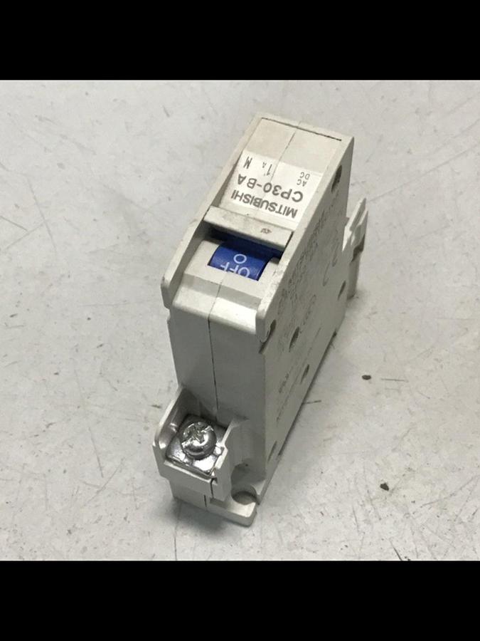 Used MITSUBISHI Circuit Protector Breaker CP30-BA-1P-1A Used