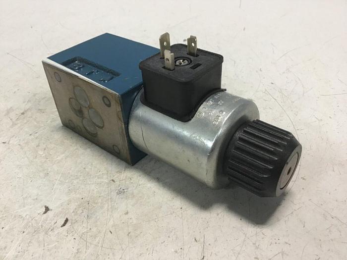 Used BOSCH Directional Valve 0 810 091 227 Used