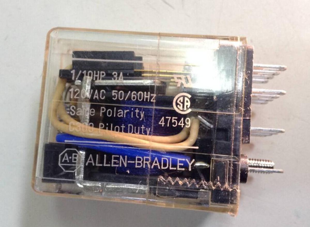 Used ALLEN BRADLEY Relay 700-HC14Z24-4 SER A USED