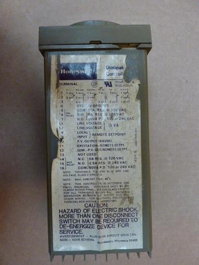 Used HONEYWELL Controller 24001458-001 #27760