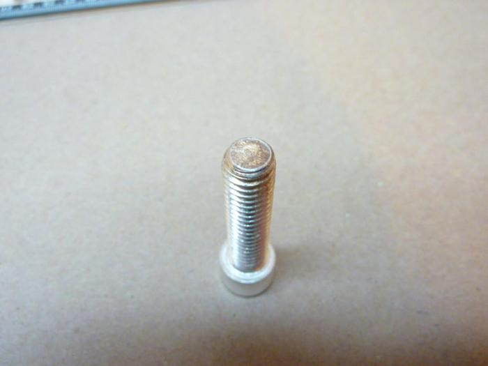 U-C COMPONENTS Socket Head Cap Screw C-1624-NA #41285