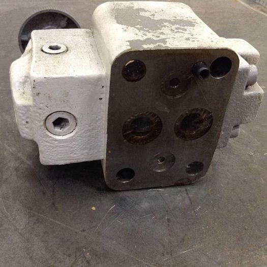 Used VICKERS Reducing Valve XG03F20 #70712