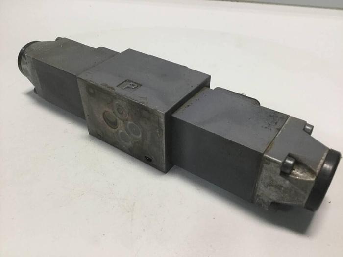 Used REXROTH Valve 4WE6J51AG24N9K4B10V #99410