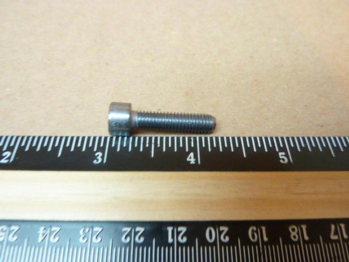 U-C COMPONENTS Socket Head Cap Screw MC-625-C #41232 DNL SCRAPPED