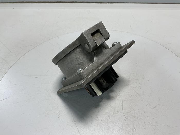 Used HUBBELL D-55057