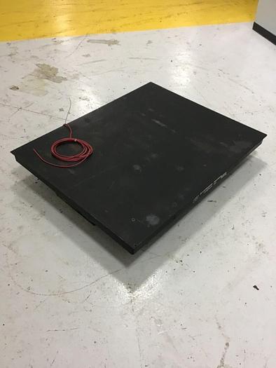 Used STERLING SCALE Platform Scale DC15LP-5 Used