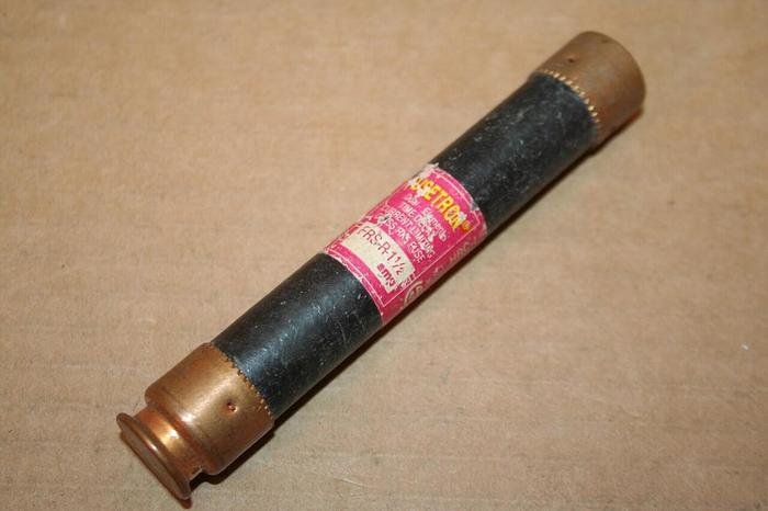 Used FUSETRON 1 1/2 Amp Fuse FRS-R-1-1/2 Used