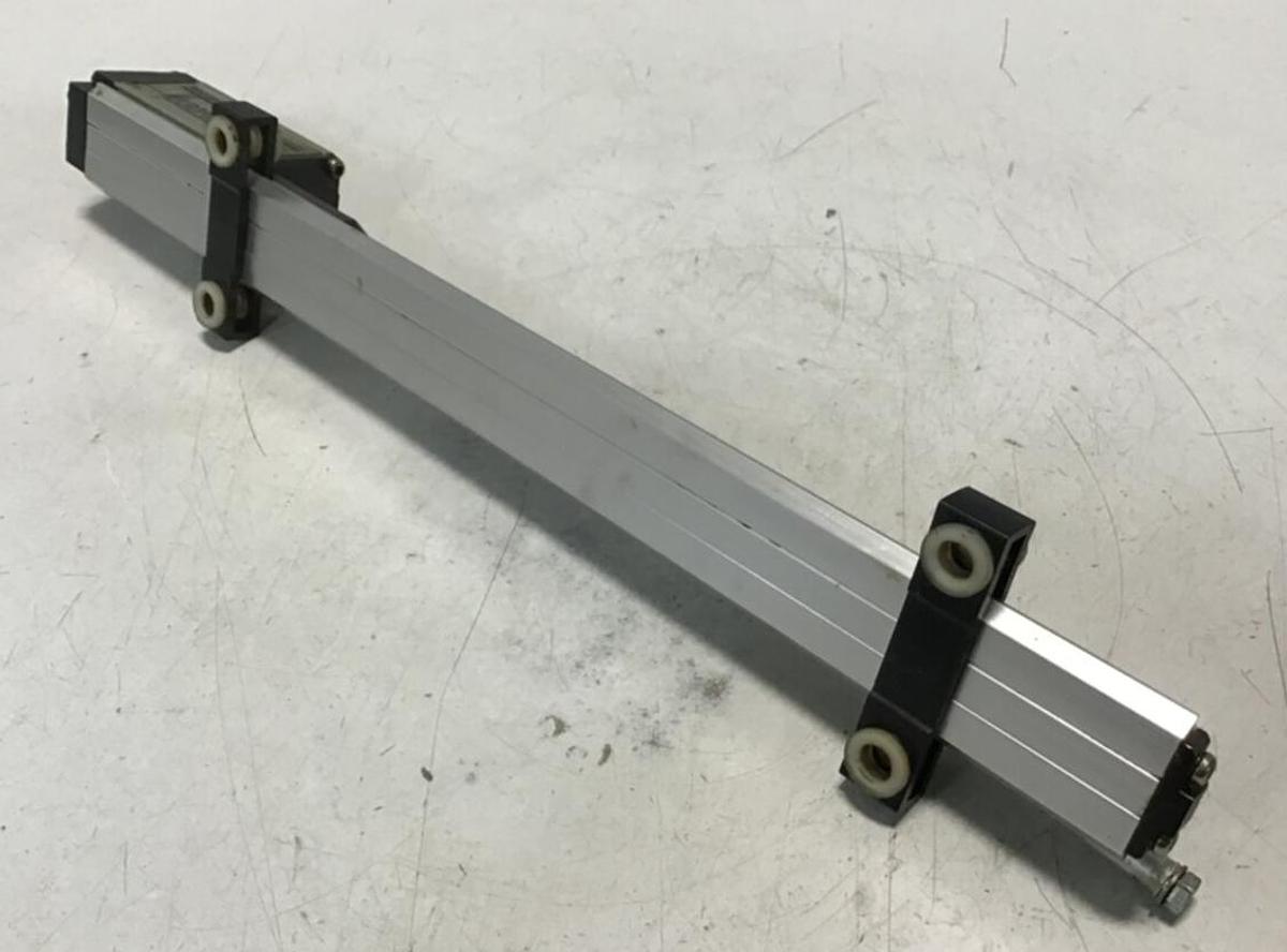 Used BALLUFF Linear Transducer BTL-5-M1-M0230-R-S3 USED