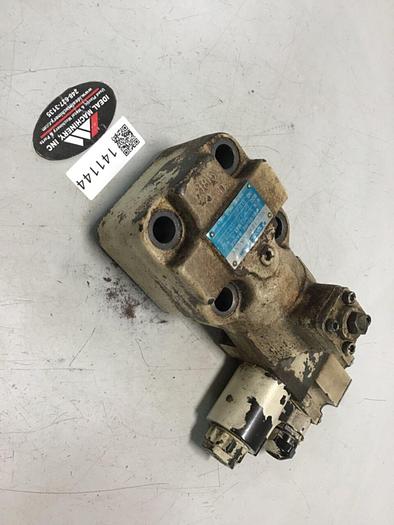 Used VICKERS Valve TCG50-06-FEV-P7-H-13-S10 #141144