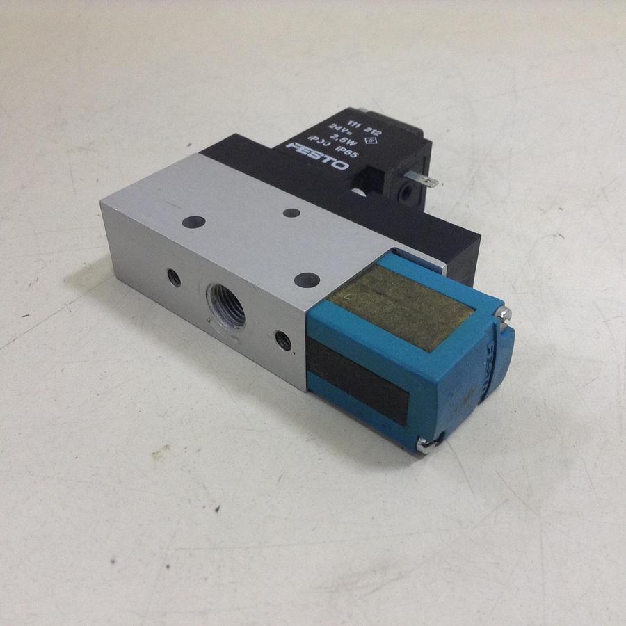 Used FESTO Vacuum Generator/Solenoid Valve VAD-ME-1/8 USED