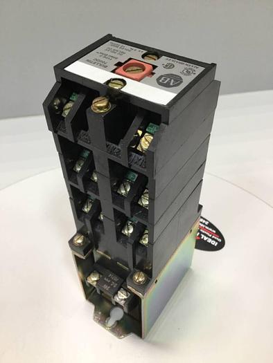 Used ALLEN BRADLEY Relay 700DC-P1000Z24 #92914