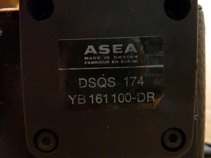 Used ABB Teach Pendant YB161100-DR #23425