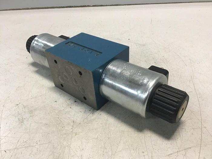 Used BOSCH Valve 0 810 001 776 #143688