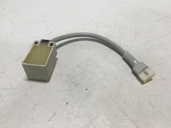 Used FUJI ELECTRIC Proximity Switch PE-B7D #128488