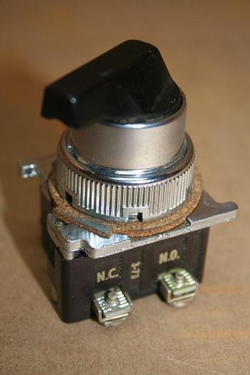 Used GENERIC Selector Switch SWITCH021 #20021
