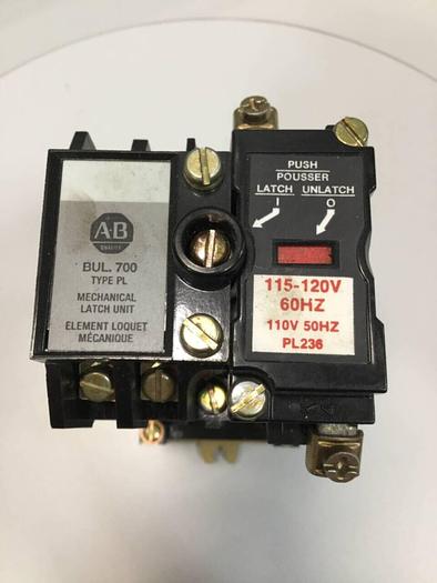 Used ALLEN BRADLEY AC Relay 700-P400A1 SER B NO CONTACTS #92930