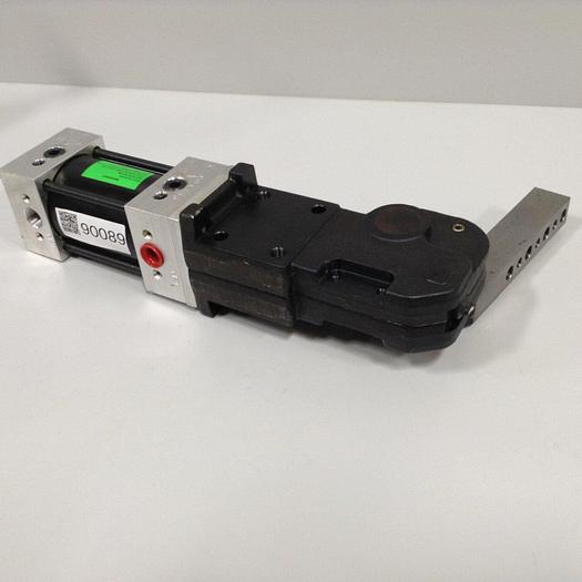 Used DESTACO Pneumatic Hold Clamp 994MAL-020M-90A-57-11-DS #90089