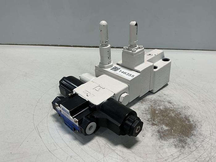 Used TOKIMEC DG4VS-3-0C-M-P7-H-7-P12-52