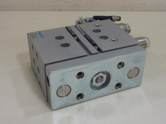 Used FESTO Pneumatic Cylinder DFM-40-25-P-A-GF #57360