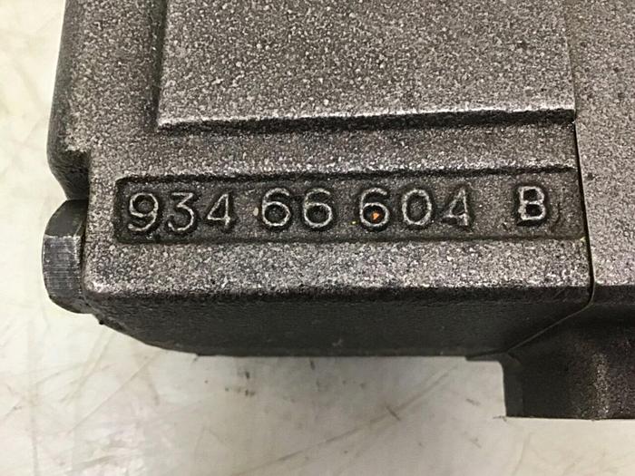 Used DENISON HYDRAULICS Hydraulic Pump T6C 005 3R00 B1 N0P B Used