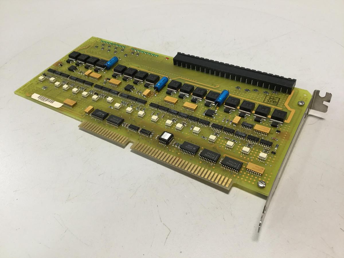 Used CINCINNATI MILACRON Circuit Board 3-542-1292A / BRACKET Used