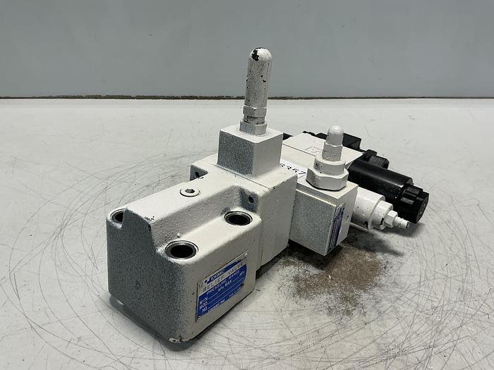 Used TEKIMEC DG4VS-3-0C-M-P7-H-7-P12-52