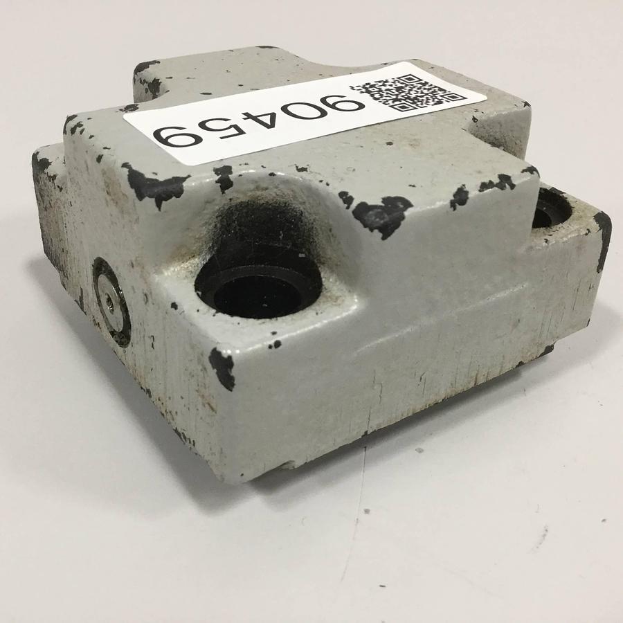 Used VICKERS Valve CVCS25NS210 Used #90459