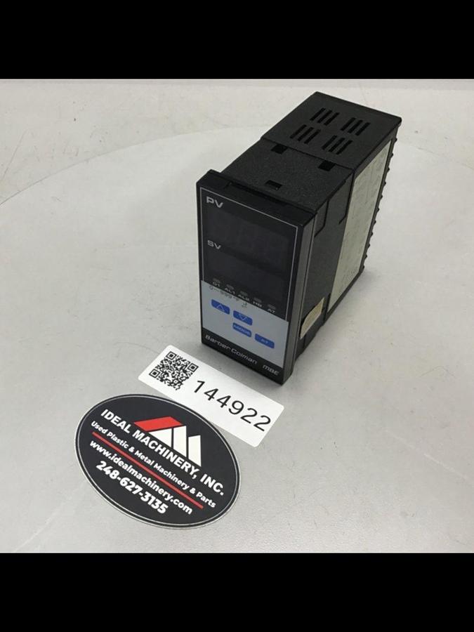 Used BARBER COLMAN Temp Control MBEA-02200-000-8-00 Used #144922