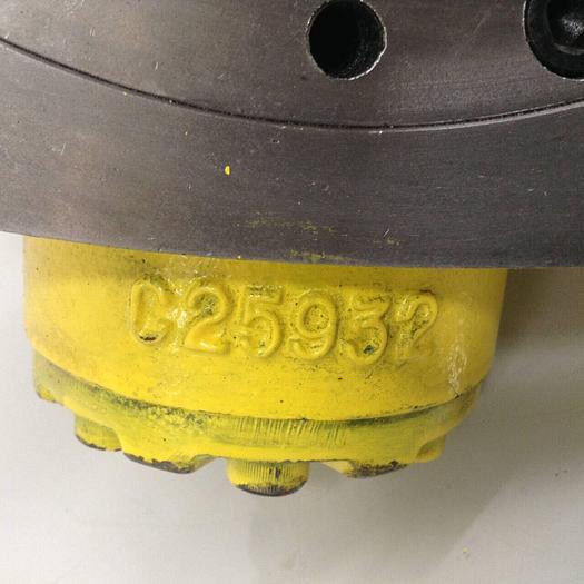 Used VICKERS Injection Screw Motor HM/B030P/11/PL233 Used