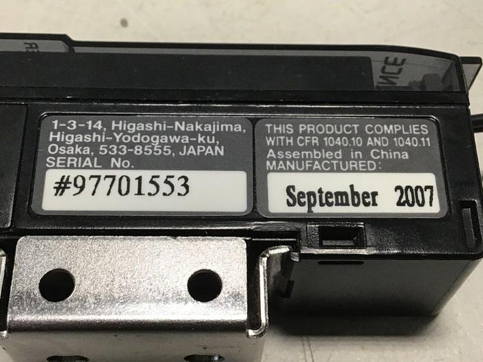 Used KEYENCE CORP Digital Laser Sensor Amplifier LV-21A #112924