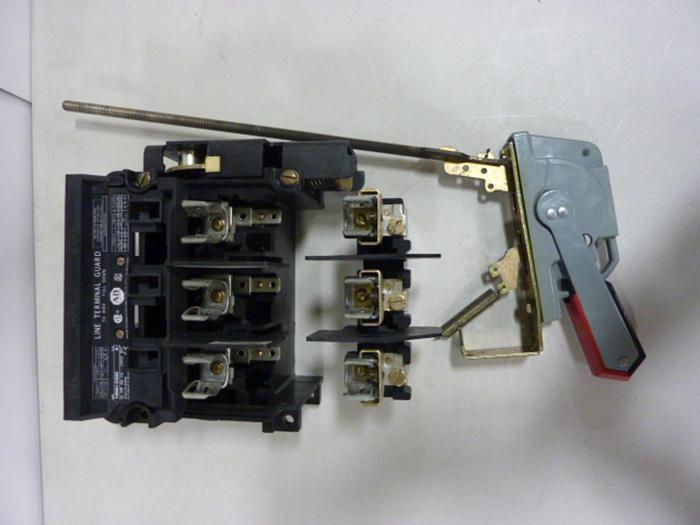 Used ALLEN BRADLEY 60 Amp Disconnect Switch 1494V-DS60 SER A #57450