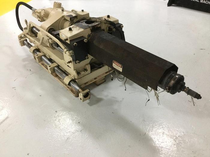 Used CINCINNATI MILACRON 17 Oz Injection Unit VT220-17 / IU Used