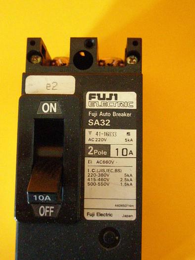 Used FUJI ELECTRIC 10 Amp Circuit Breaker SA32-10 #5551