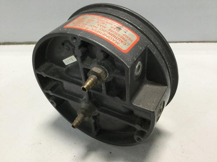 Used DWYER Magnehelic Gauge D-200A/H #109779