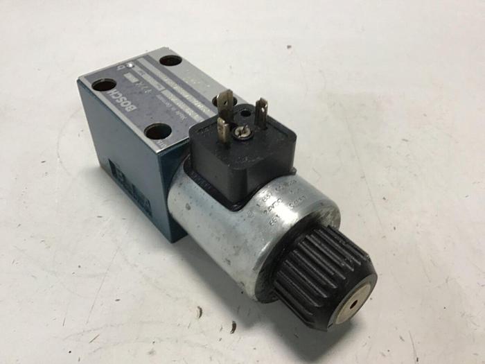 Used BOSCH Valve 0 810 091 266 #134658