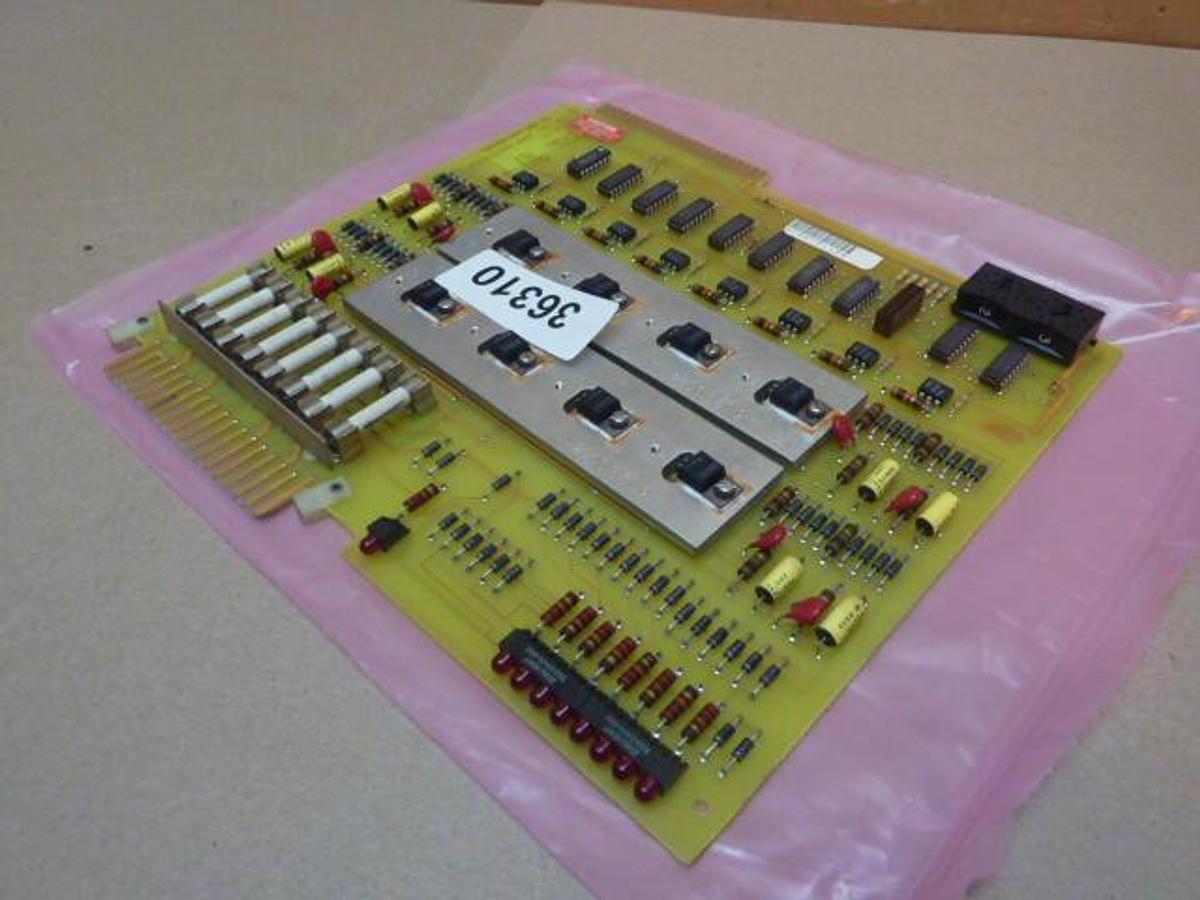 Used CINCINNATI MILACRON Output Board 3-531-3563A Used