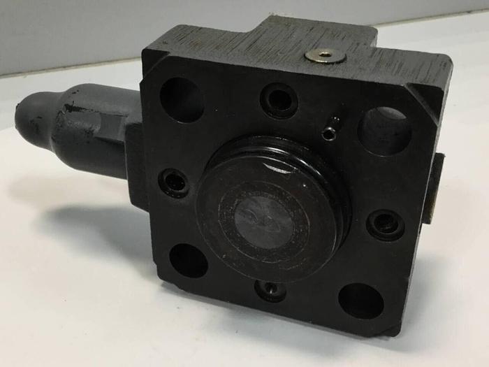 Used VICKERS Valve CVCS25C3S2W24510S32AP10 #99061