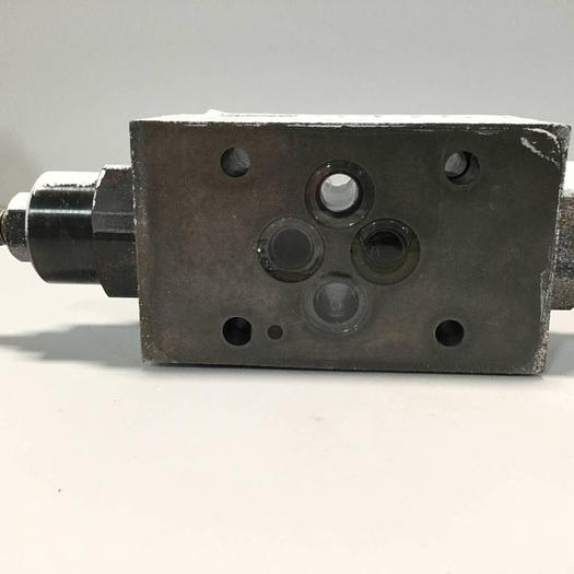 Used TOKIMEC Valve DGMFN-3-X-2AW-B2W-41J #94763