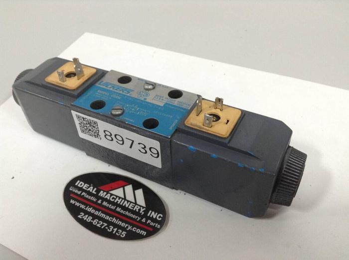 Used VICKERS Directional Valve DG4V-3-6C-M-U-HL7-60 Used