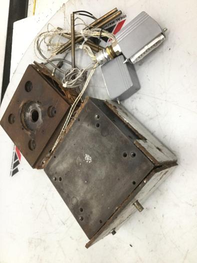 Used BOY MACHINES Heated Platen LSR HEATEDPLATEN22A #109112