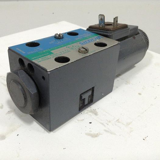Used VICKERS Valve DG4V3S22AMUHL760EN490 Used