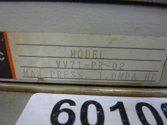 Used SMC Control Block w/ Valves VV71-PR-02 #60100