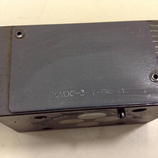 Used VICKERS Check Valve DGMDC 3 Y PK 41 #82028