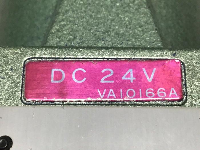 Used VICKERS Valve DG4S52CMWH10 #113010