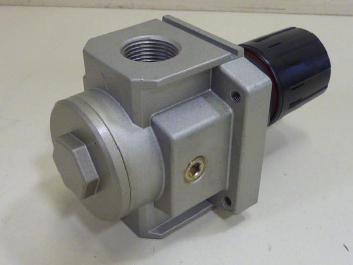 Used SMC Pneumatic Regulator NAR5060-N06 #66874
