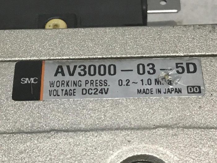 Used SMC Valve AV3000-03-5D #124273